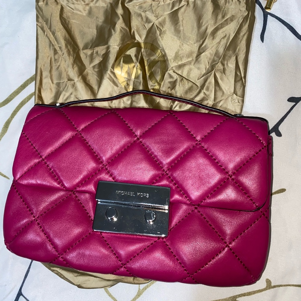 Michael kors Sloan sm quilted messenger leather deep pink